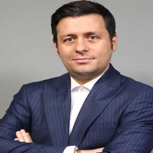 رضا کیان پور، دبیر زمین شناسی پایه 11